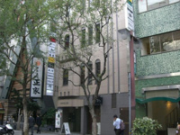 店舗一部 兵庫県神戸市中央区中山手通１丁目 東海道・山陽本線 三ノ宮駅 徒歩2分の画像１