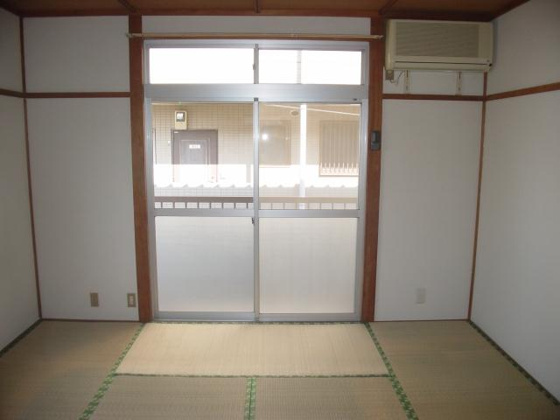 居間