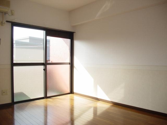 居間
