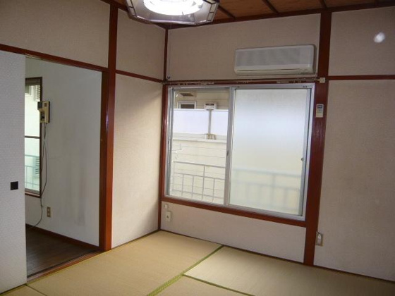 居間&nbsp;