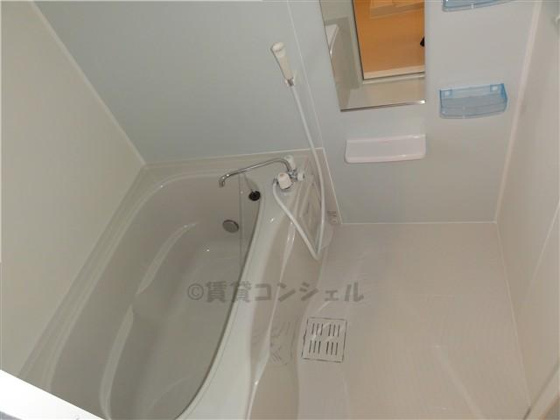 浴室&nbsp;浴室乾燥機も追い焚きも着いちゃってます。