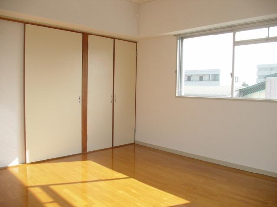 居間