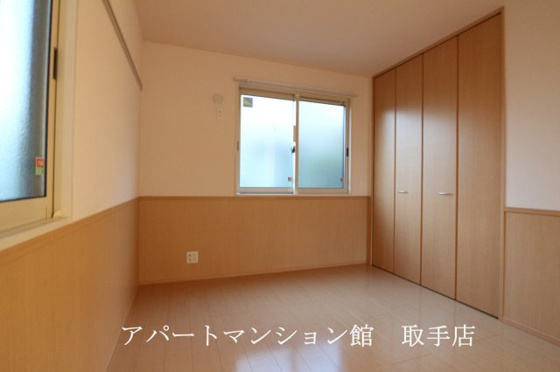 居間&nbsp;