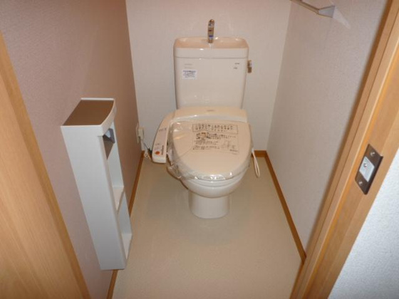 居間&nbsp;