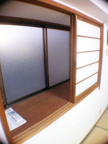 内装&nbsp;純和風な障子+出窓