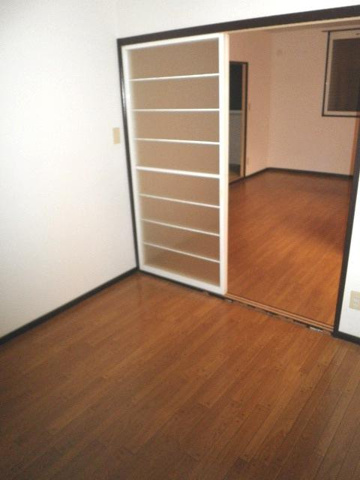 居間