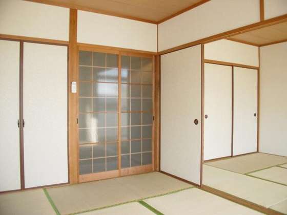 居間