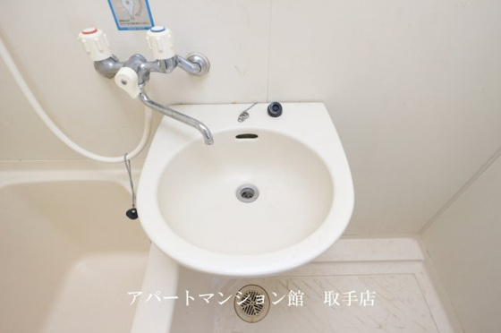 居間&nbsp;